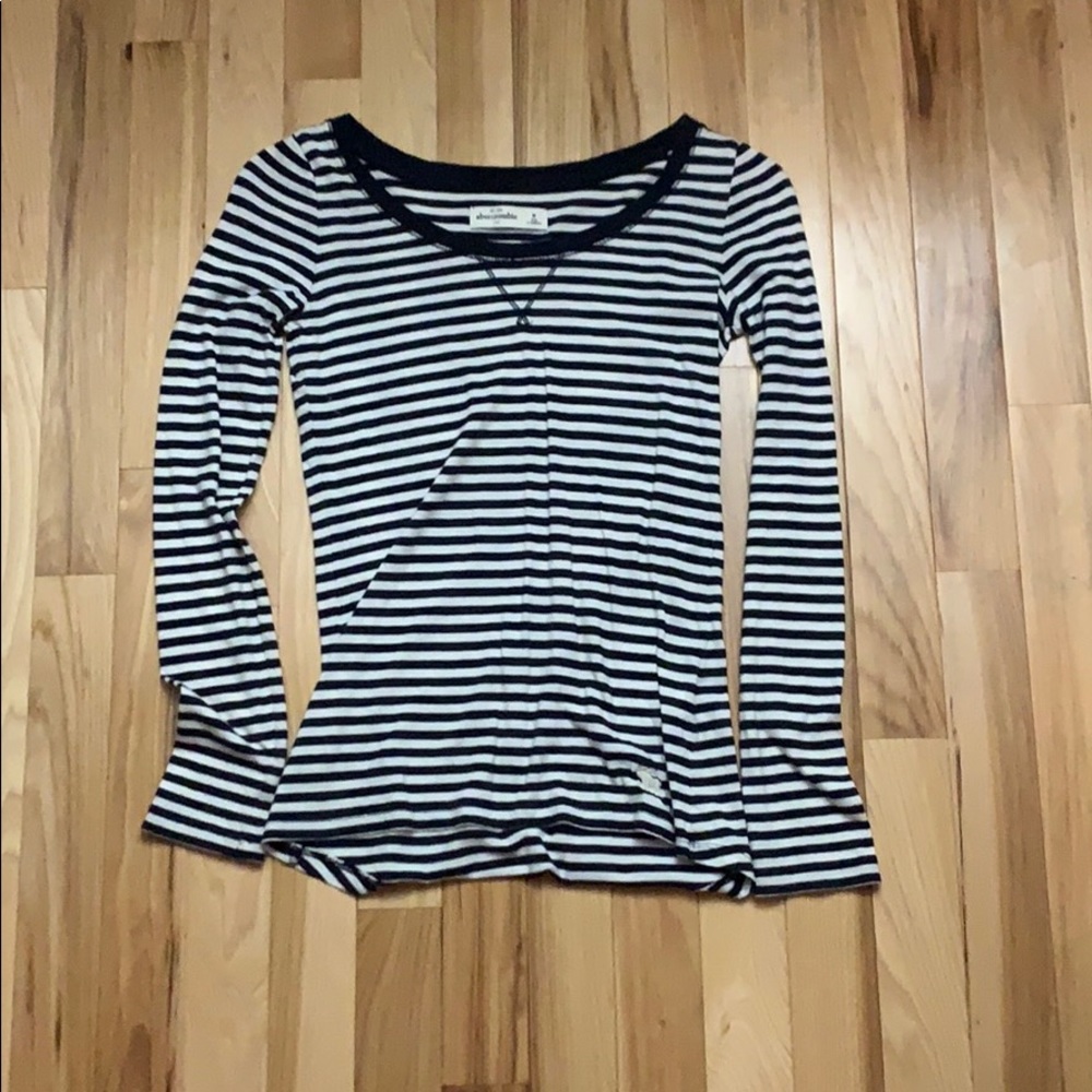 Abercrombie navy and white striped long sleeve top